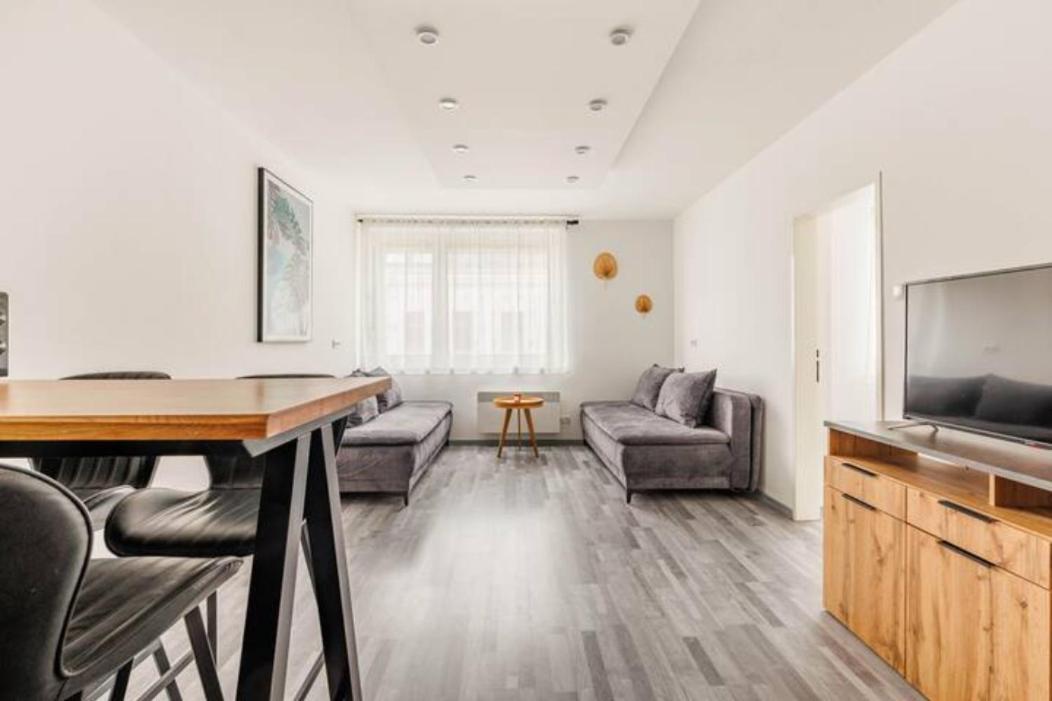 Cozy Renovated Apartment Close To Schoenbrunn Palace Vienna Esterno foto