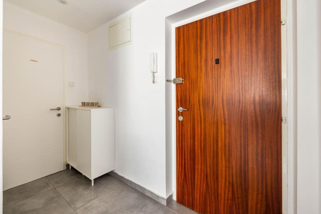 Cozy Renovated Apartment Close To Schoenbrunn Palace Vienna Esterno foto